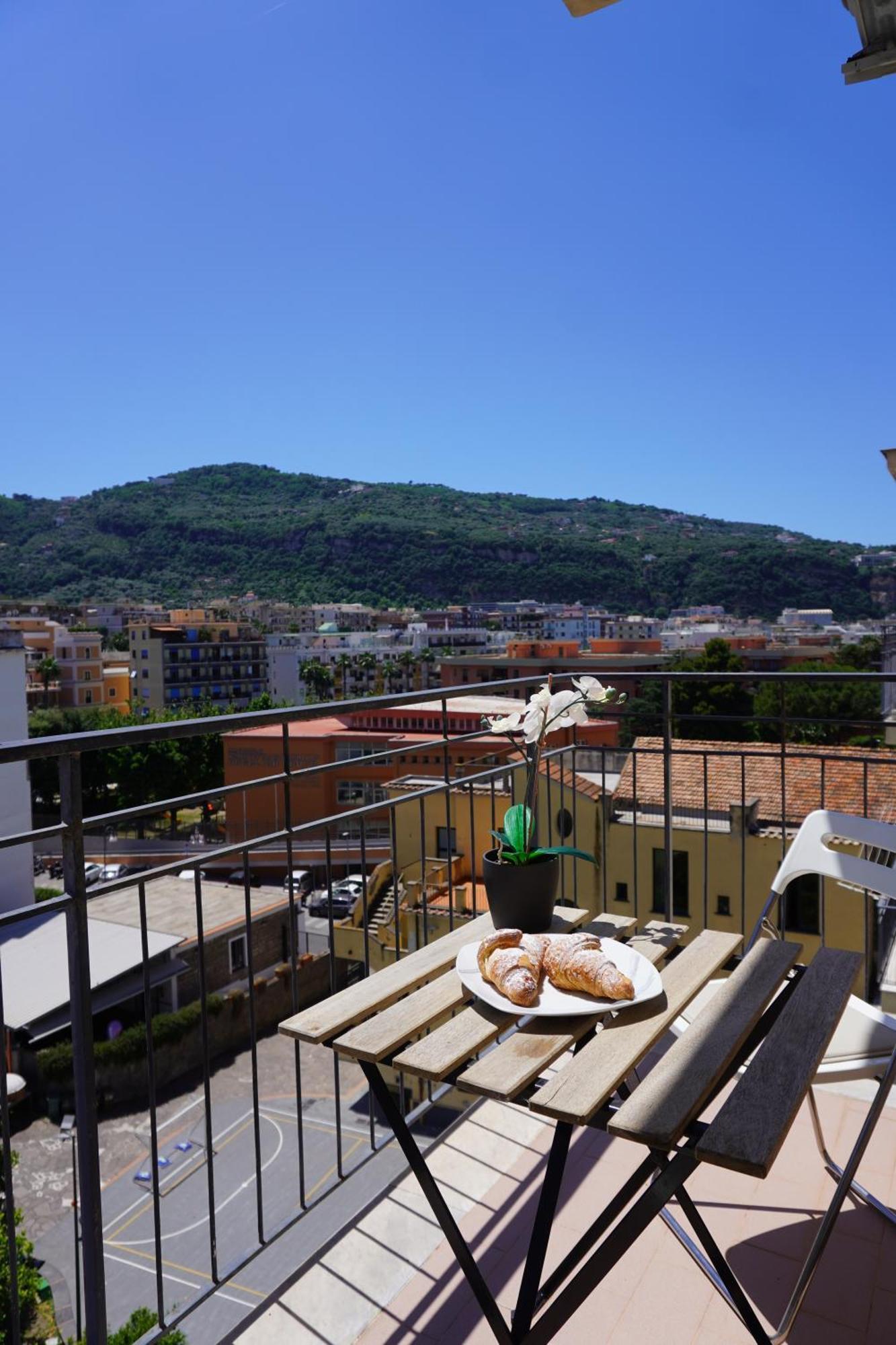 Casa Nelida, Sorrento Centre Apartment Exterior photo